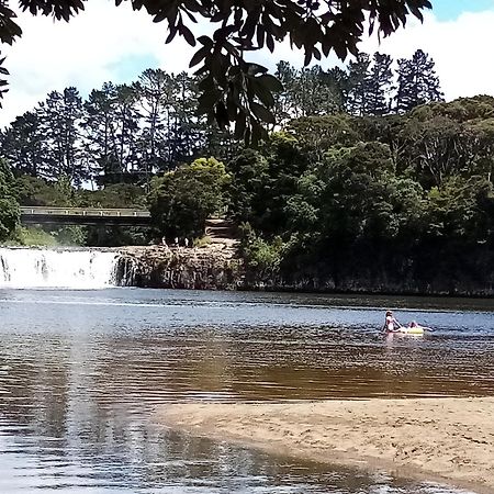 Waterfalls Estate - Motel & Campground Paihia Ngoại thất bức ảnh